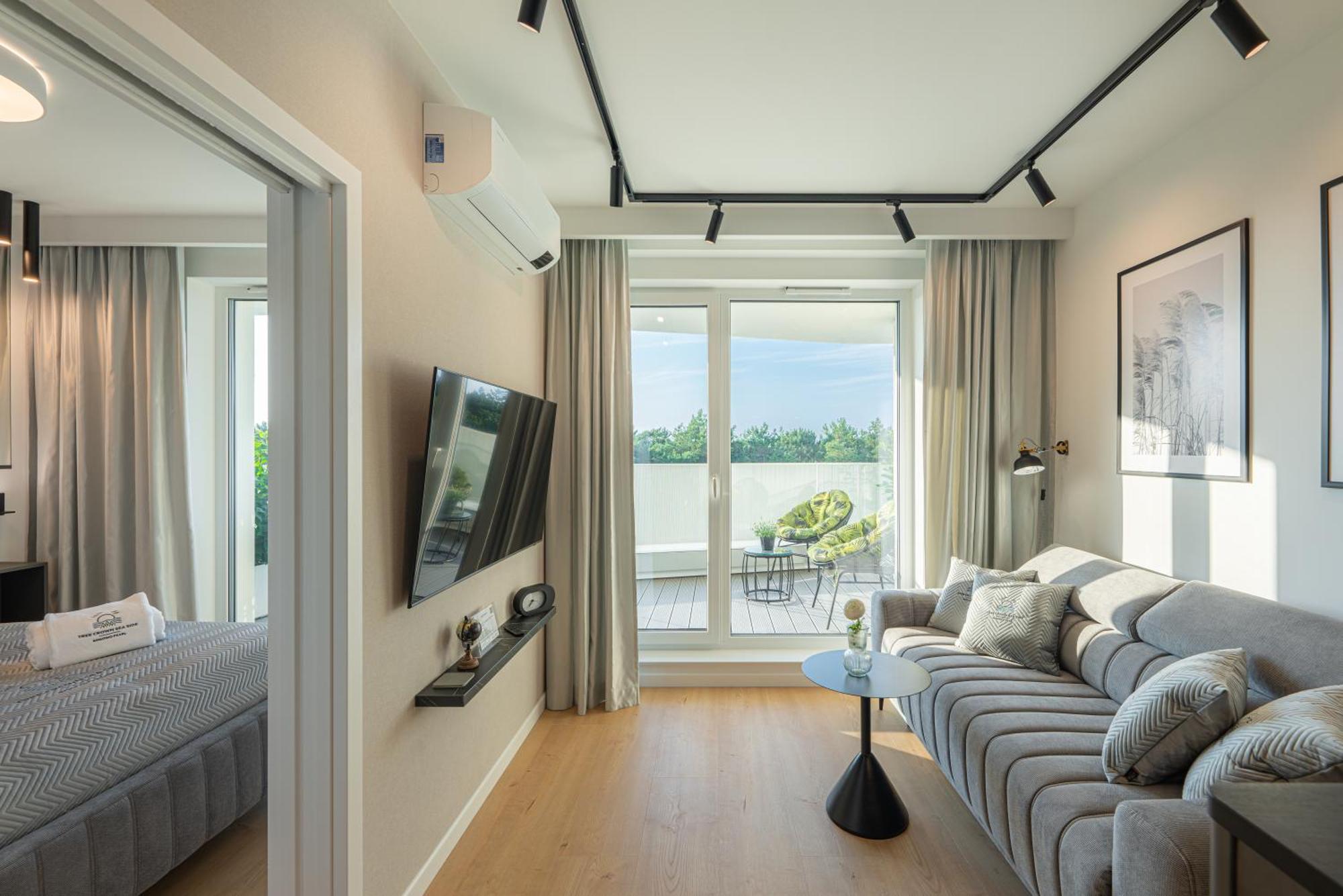 Tree Crown Sea Side Rogowo Pearl *