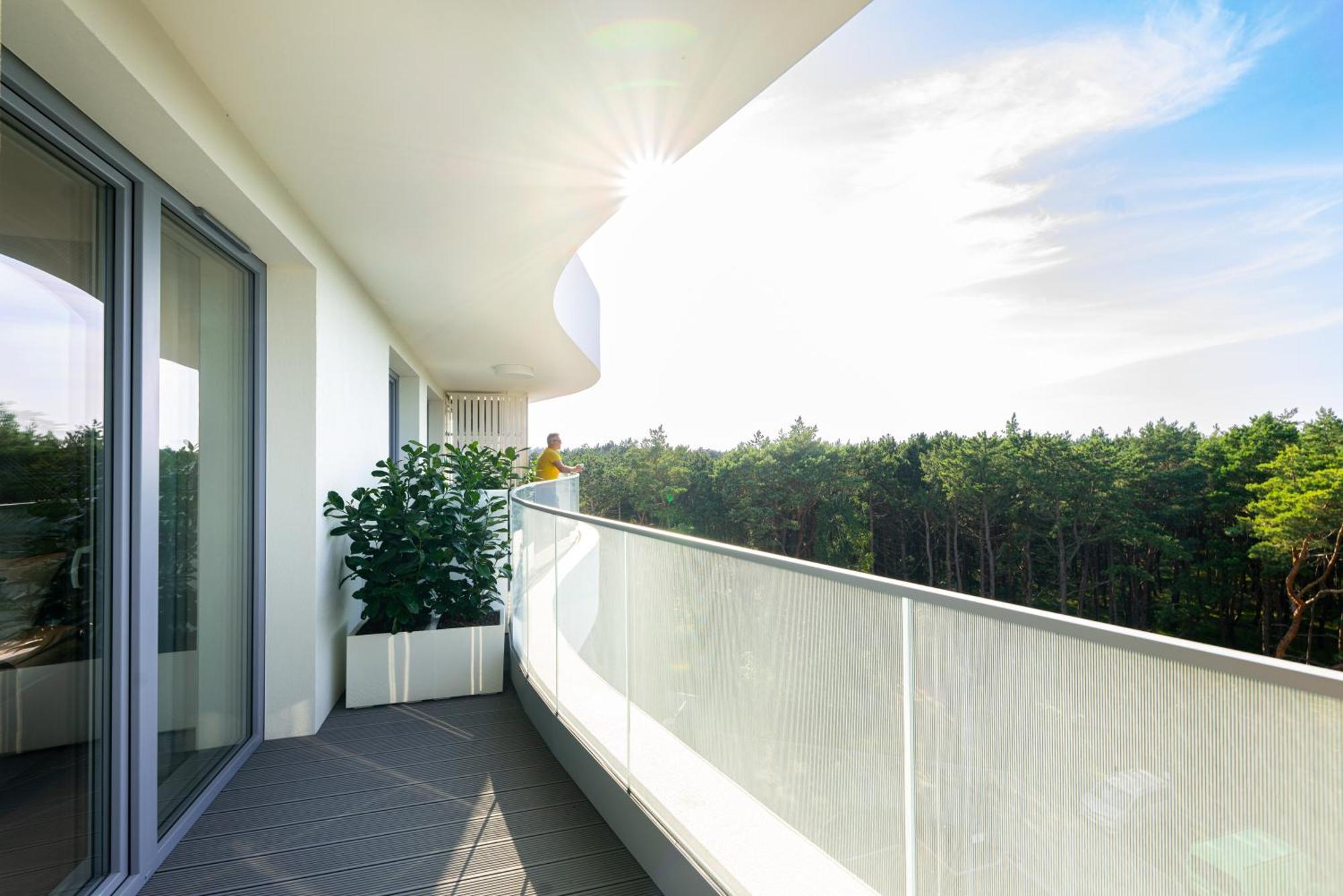 Apartment Tree Crown Sea Side Rogowo Pearl *